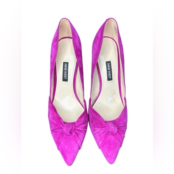 Nine West beautiful hot pink Suede Heels with Pointed Toe sz 7.5 preloved - Picture 2 of 7